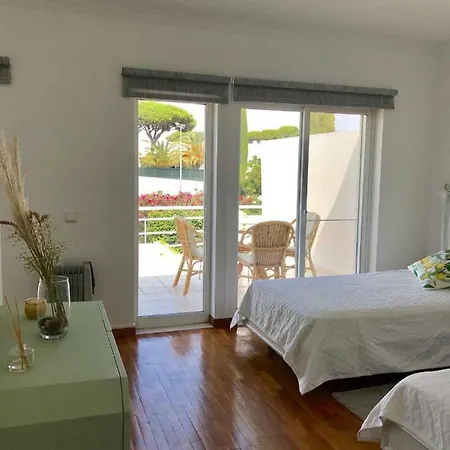 Vila Vila Li